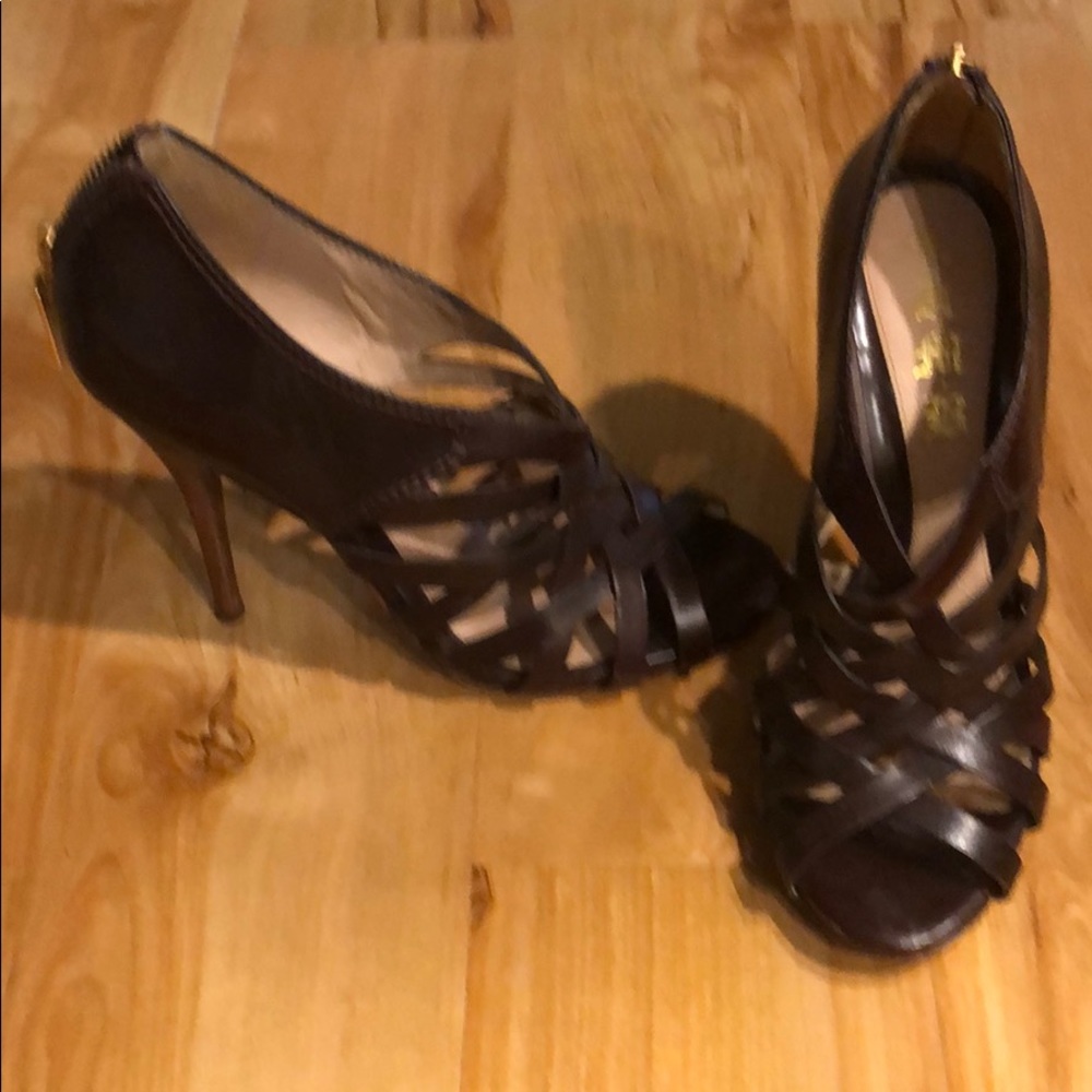 L.A.M.B. Brown heels - size 7 1/2 with dust bag